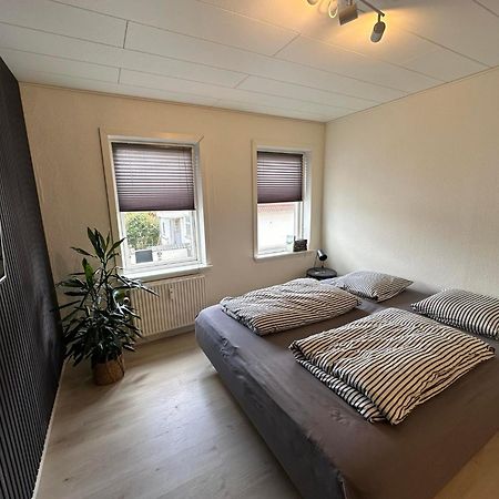 Centralt Beliggende Lejlighed Herning Exterior foto